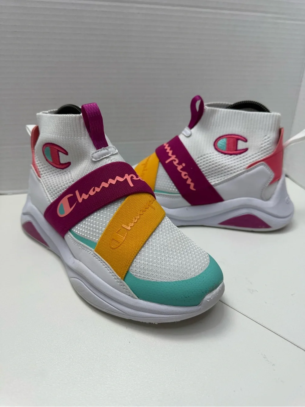 Champion Women's Lady Legend V CB High-Top SNEAKER Sz 6